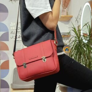 Cartella con tracolla upcycled