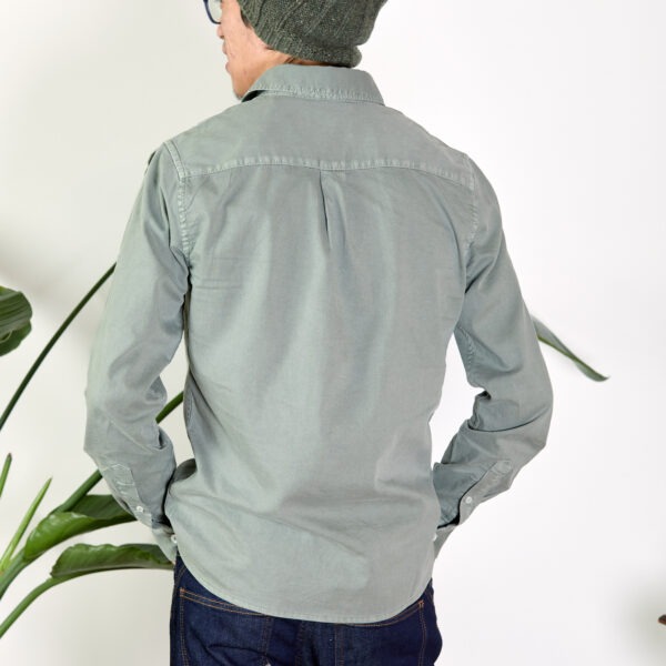 camicia uomo cotone biologico dettaglio retro